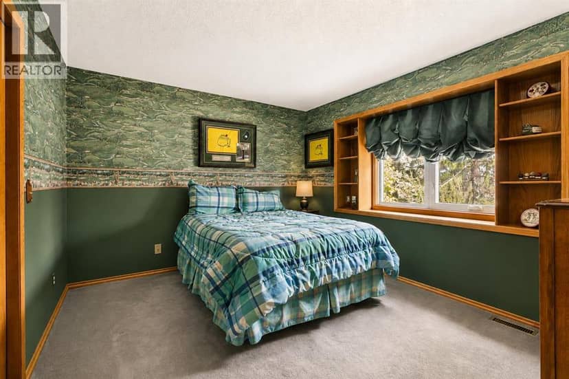 880 Shawnee Drive SW — photo 29 of 40