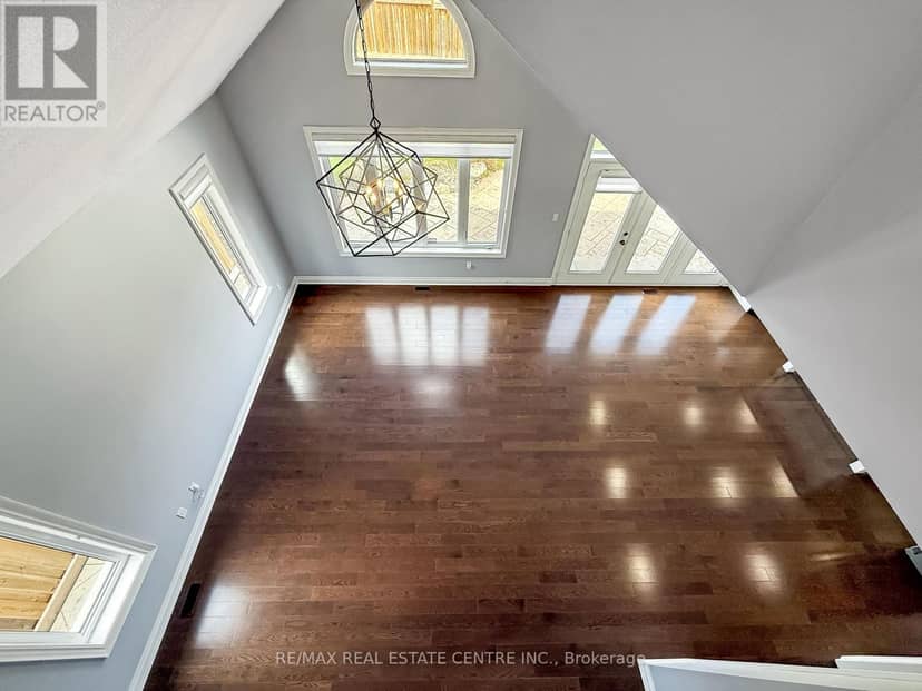 33 Stonegate Avenue — photo 37 of 40