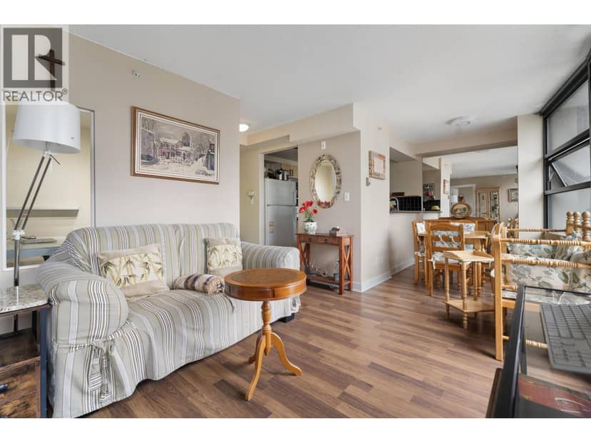 306 1688 ROBSON STREET, Vancouver, photo 8