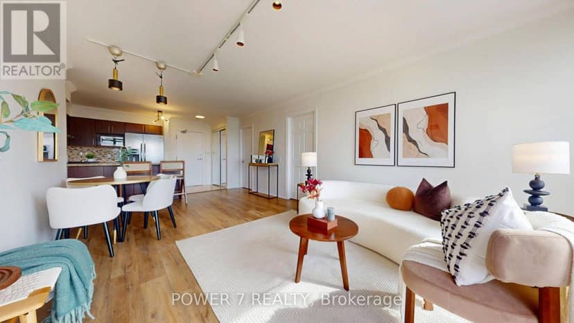 LPH18 - 9015 Leslie Street — photo 1 of 40