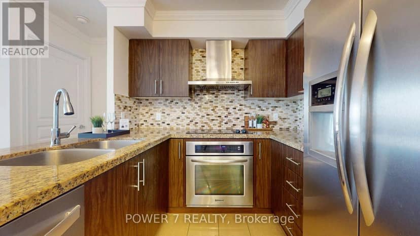LPH18 - 9015 Leslie Street — photo 13 of 40
