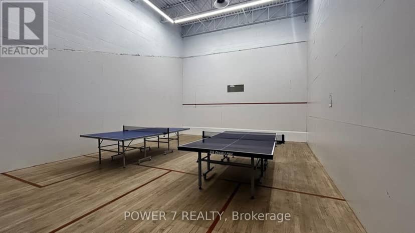 LPH18 - 9015 Leslie Street — photo 35 of 40