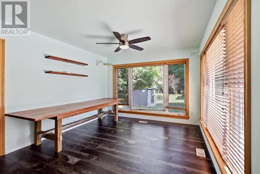 39 Market ST — photo 6 of 40