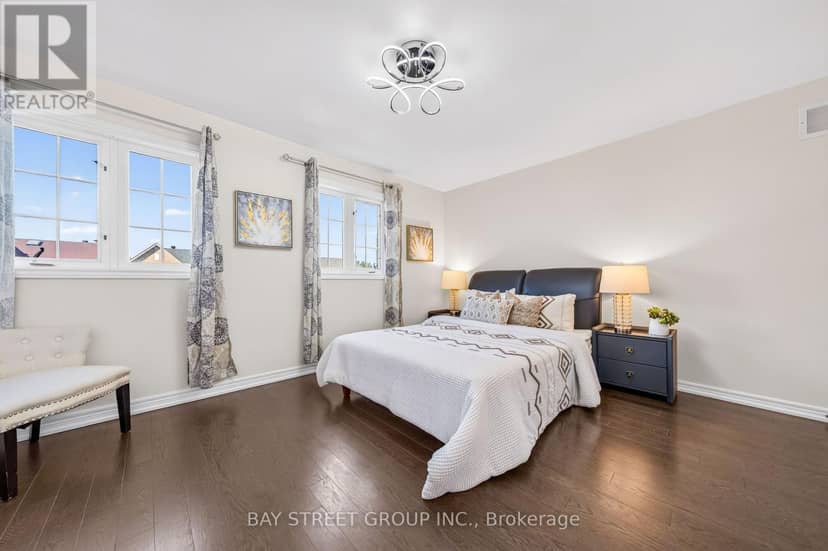 37 Rembrandt Drive — photo 32 of 40