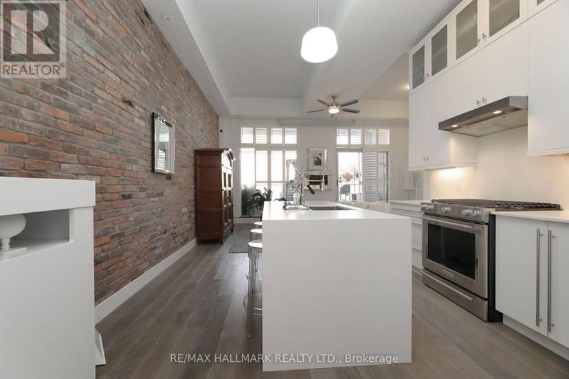 204 - 1842 Queen Street E — photo 3 of 28