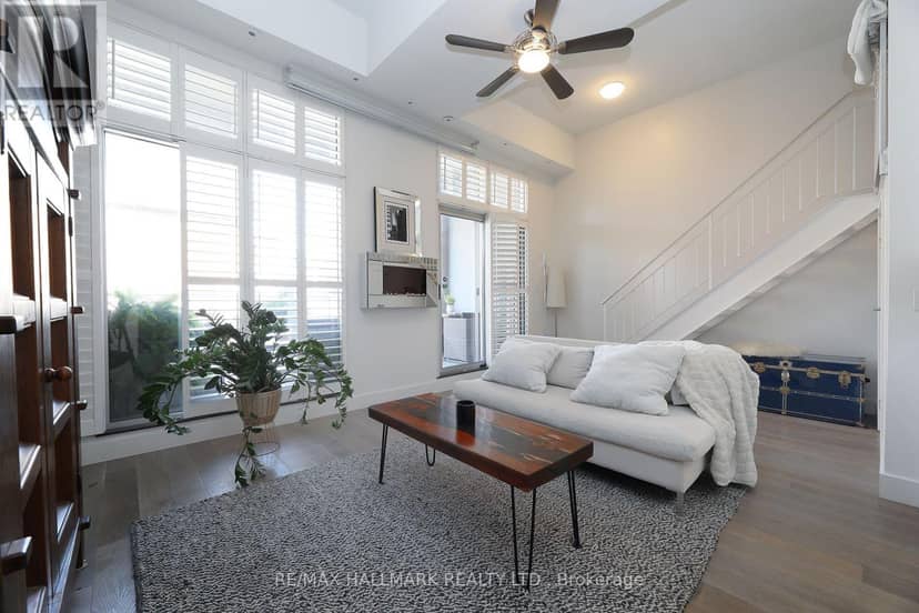 204 - 1842 Queen Street E — photo 8 of 28