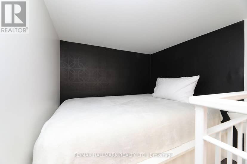 204 - 1842 Queen Street E — photo 16 of 28