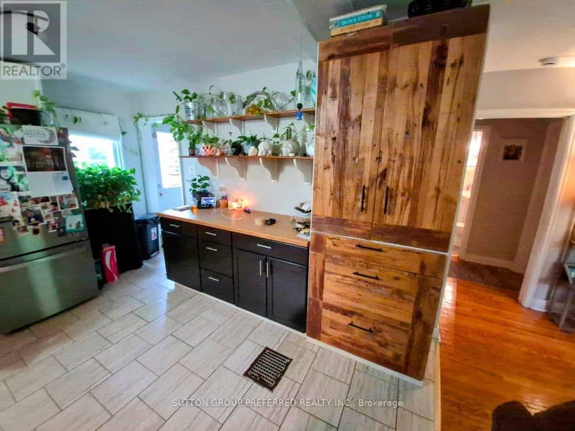 208 Linwood Street — photo 14 of 35