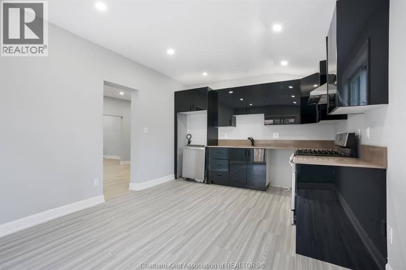 87 Gray STREET — photo 6 of 35