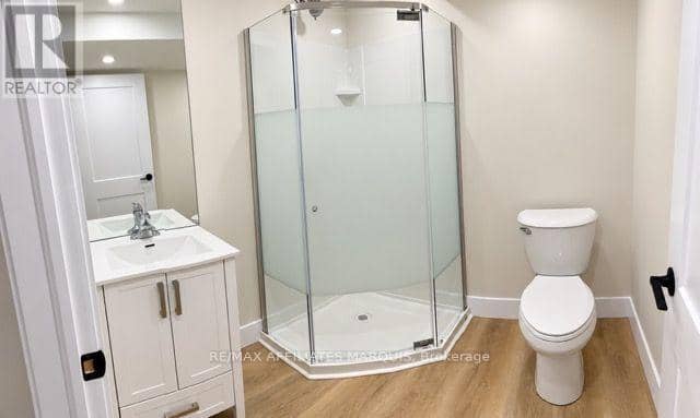 92 Concession Street — photo 19 of 23