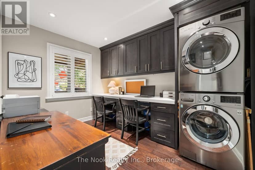 44 Bagot Street — photo 6 of 40