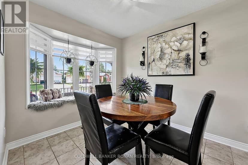 65 Burbank Circle, Adjala-Tosorontio, photo 5