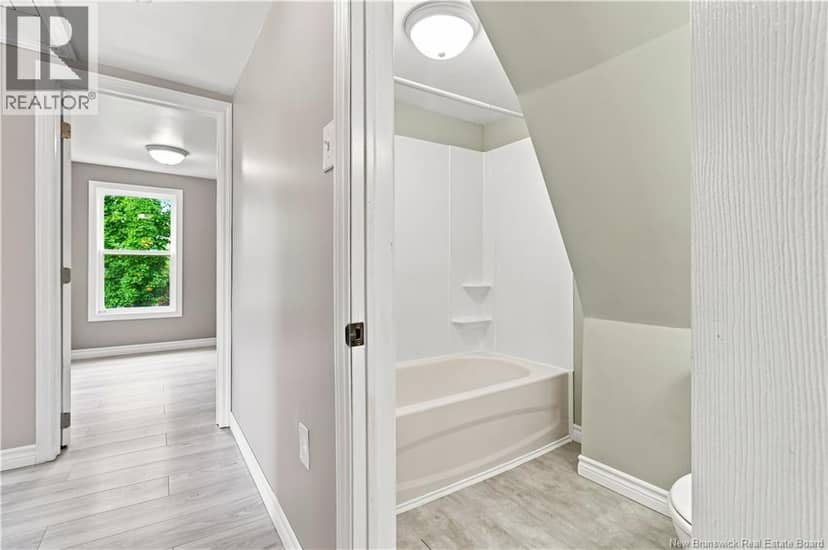 43 Hillcrest Avenue — photo 25 of 40