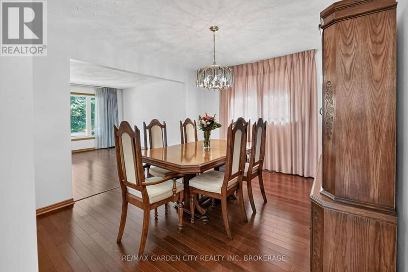67 College Park Drive — photo 10 of 31