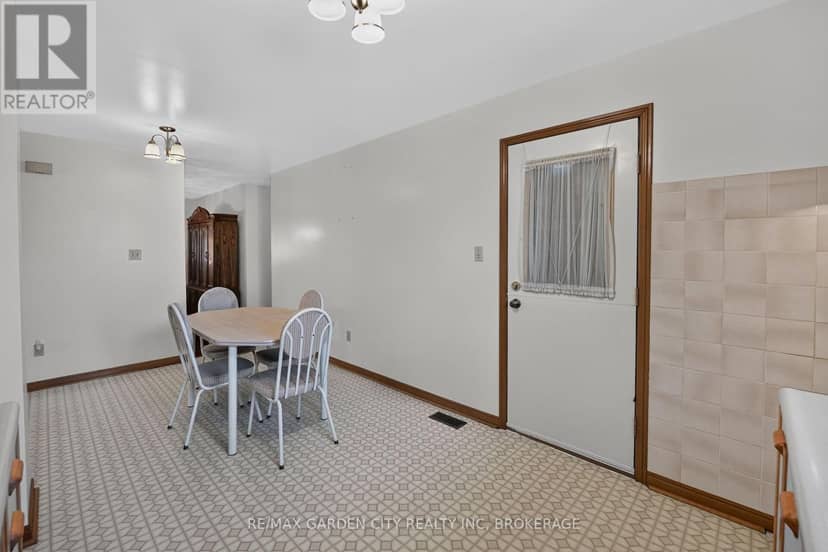 67 College Park Drive — photo 12 of 31