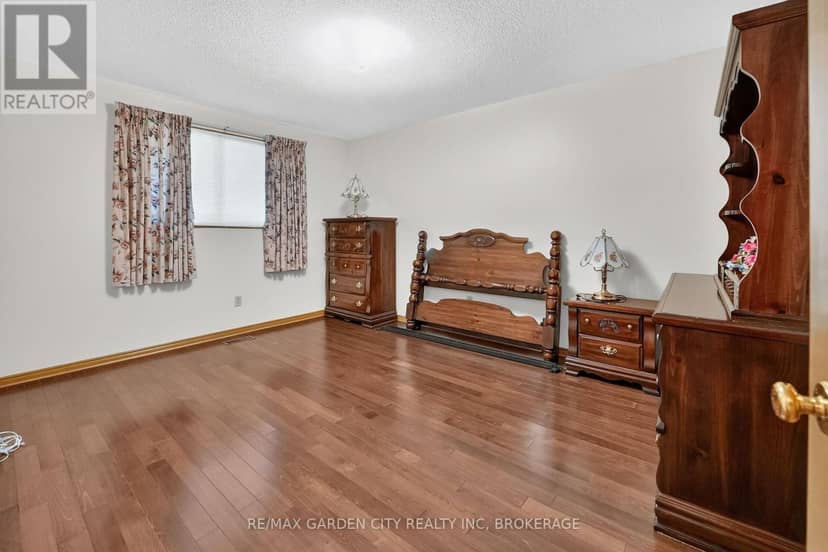 67 College Park Drive — photo 13 of 31