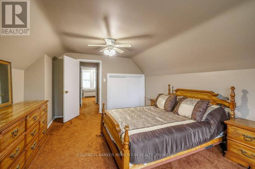 25 Clayburn Avenue — photo 18 of 32
