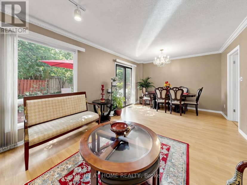 131 Castle Rock Drive — photo 10 of 40