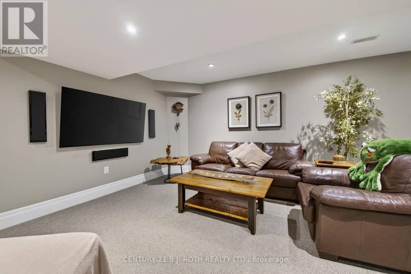 3306 Summerhill Way — photo 35 of 40
