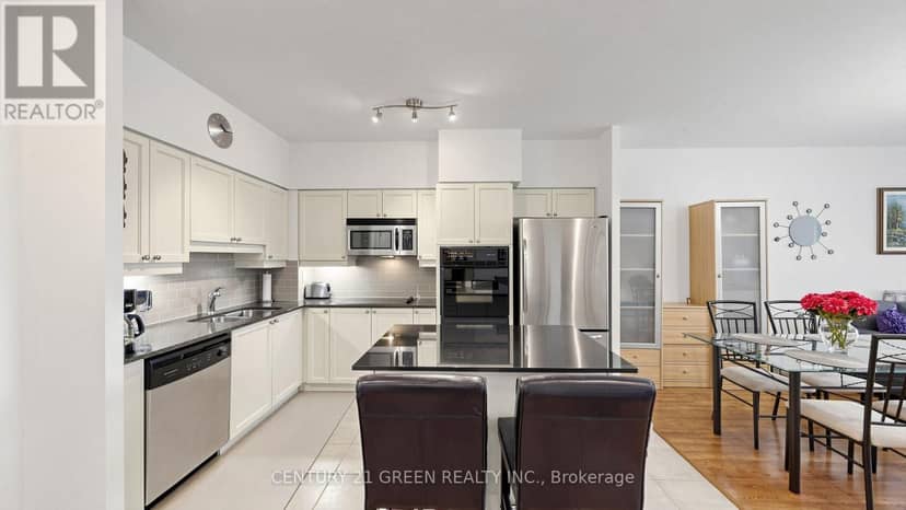 311 - 830 Scollard Court — photo 12 of 40