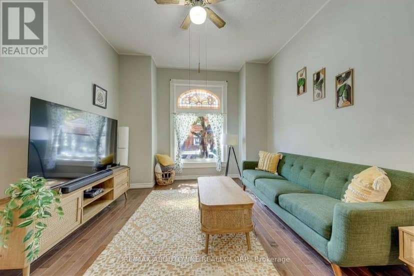 100 Grant Avenue — photo 5 of 35