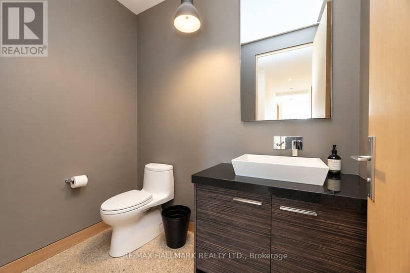 402 - 510 King Street E — photo 27 of 40