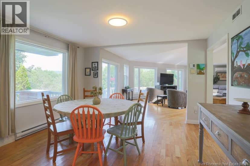 611 Darlings Island — photo 10 of 40