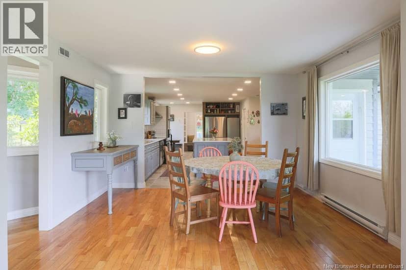 611 Darlings Island — photo 11 of 40