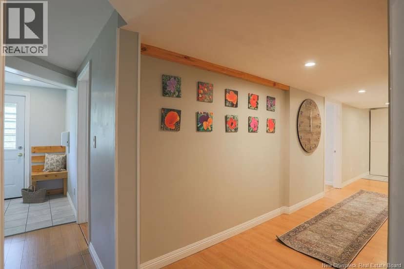 611 Darlings Island — photo 34 of 40