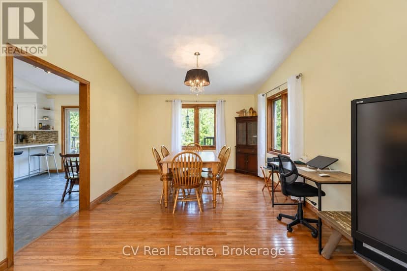 1045 Narrows Road — photo 14 of 40