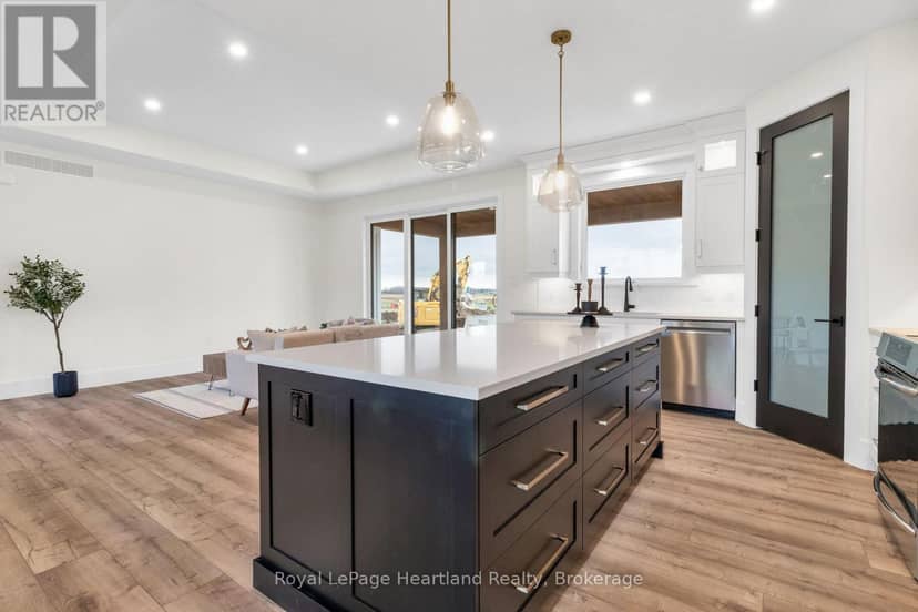 84347 Kent Line — photo 9 of 13