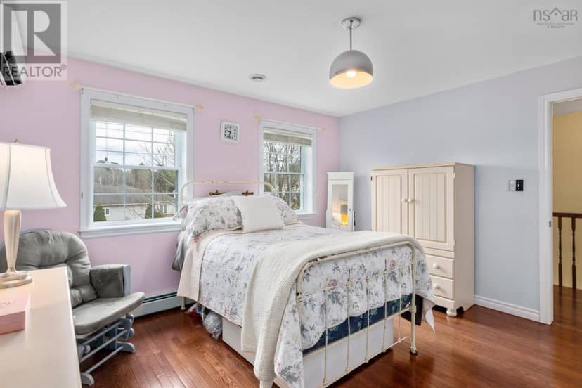 34 Gravenstein Drive — photo 17 of 20