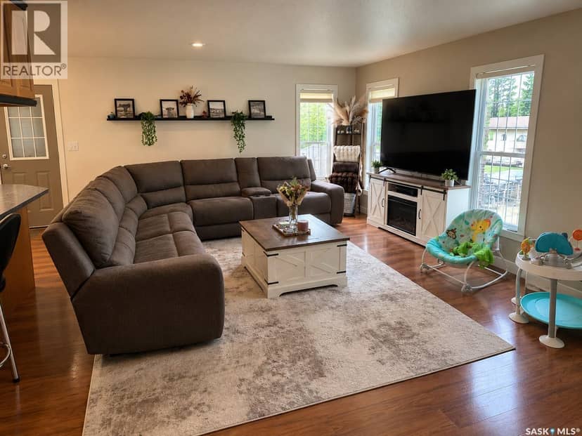 306 Centre AVENUE, Meadow Lake, photo 8