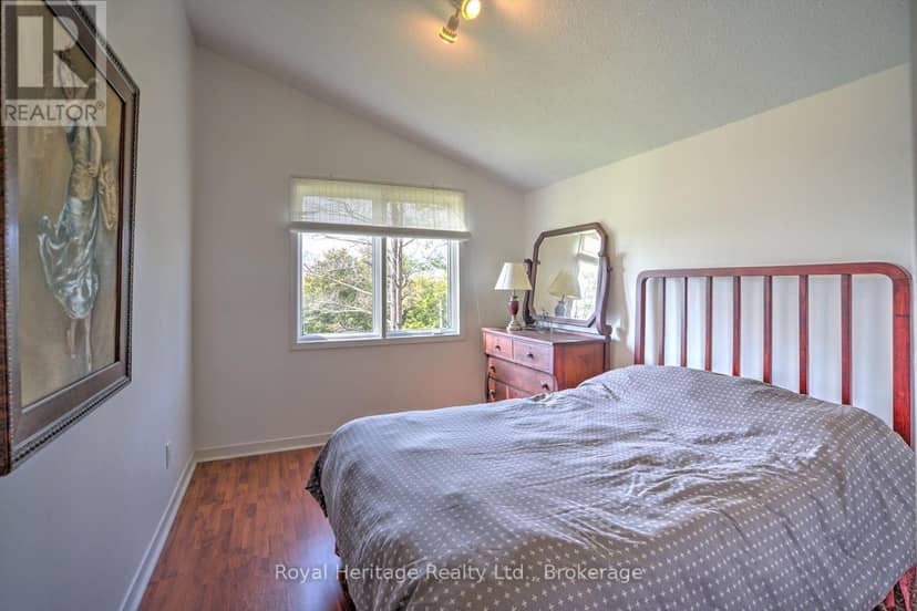 215 Fifth Line Dummer South Road — photo 20 of 40