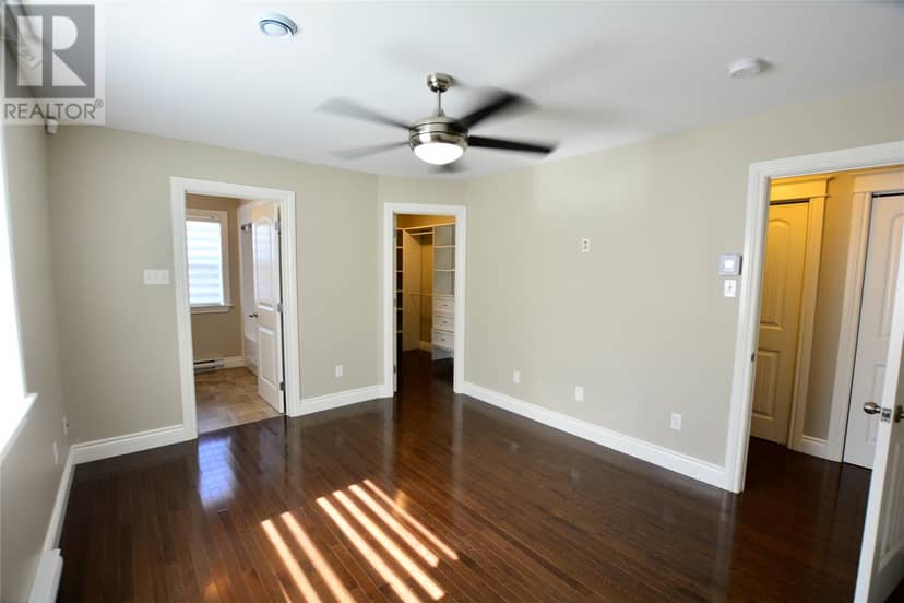 11 Logan Street — photo 18 of 39