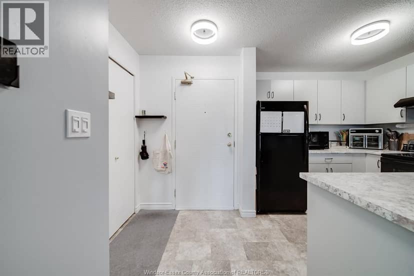 90 MURRAY STREET Unit# 305 — photo 18 of 36