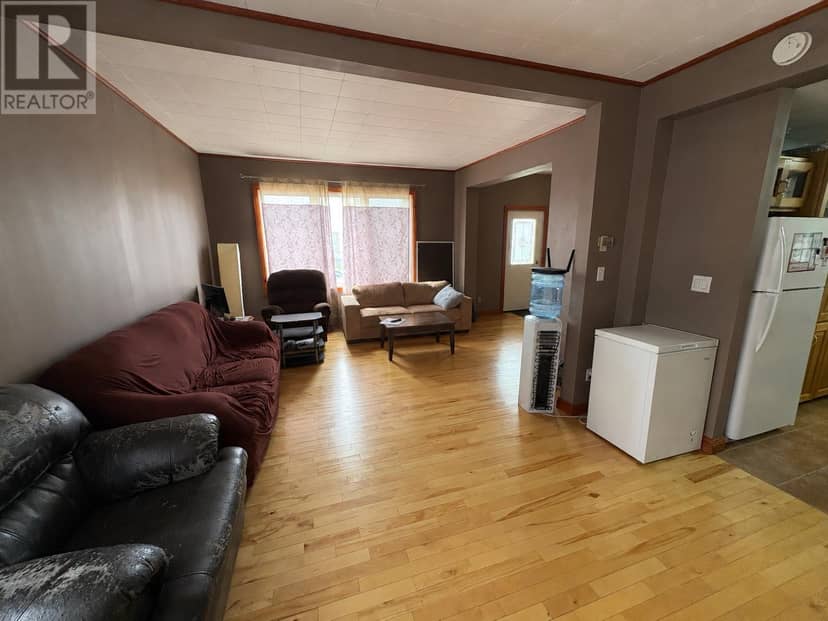 32 Lansdowne ST S, Chapleau, photo 3