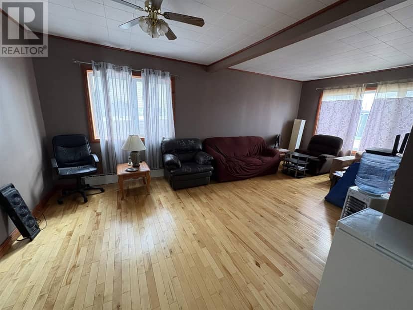 32 Lansdowne ST S, Chapleau, photo 2