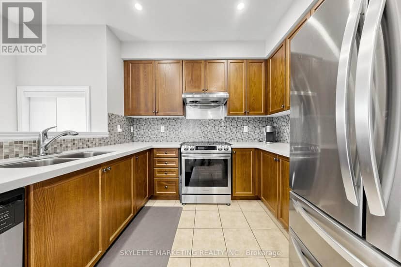2417 Bur Oak Avenue — photo 13 of 40