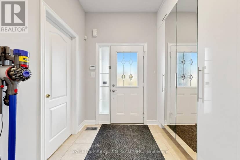 2417 Bur Oak Avenue — photo 16 of 40
