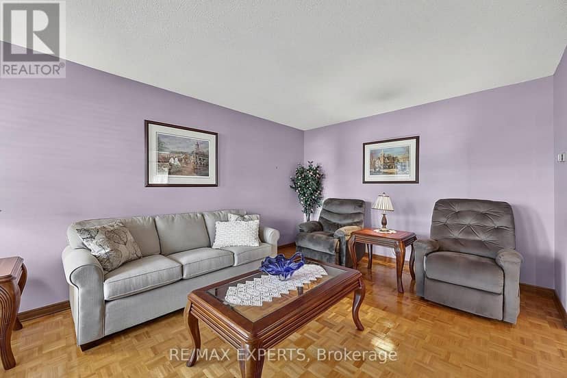 179 Bordeaux Drive — photo 8 of 40