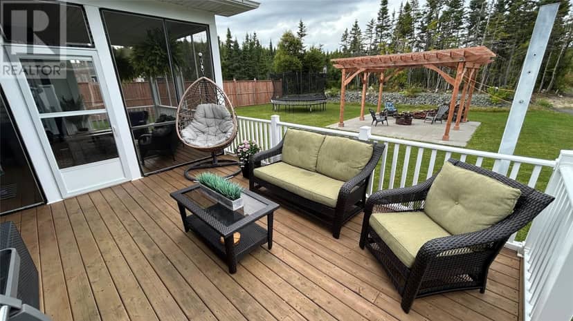 13 - 15 Simon Drive — photo 40 of 40