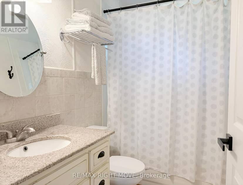 8020 Park Lane Crescent — photo 16 of 34