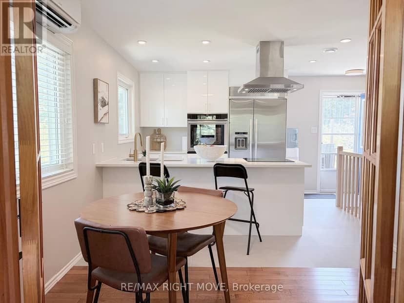 8020 Park Lane Crescent — photo 3 of 34