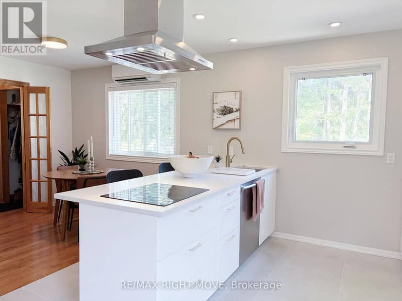 8020 Park Lane Crescent — photo 6 of 34