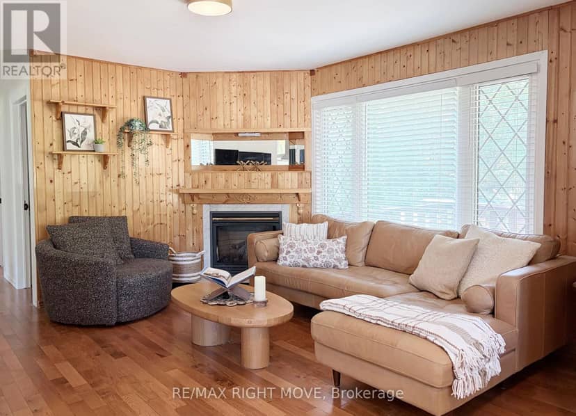 8020 Park Lane Crescent — photo 9 of 34