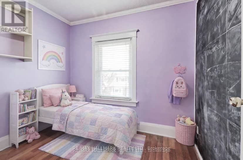 161 Sellers Avenue — photo 6 of 40