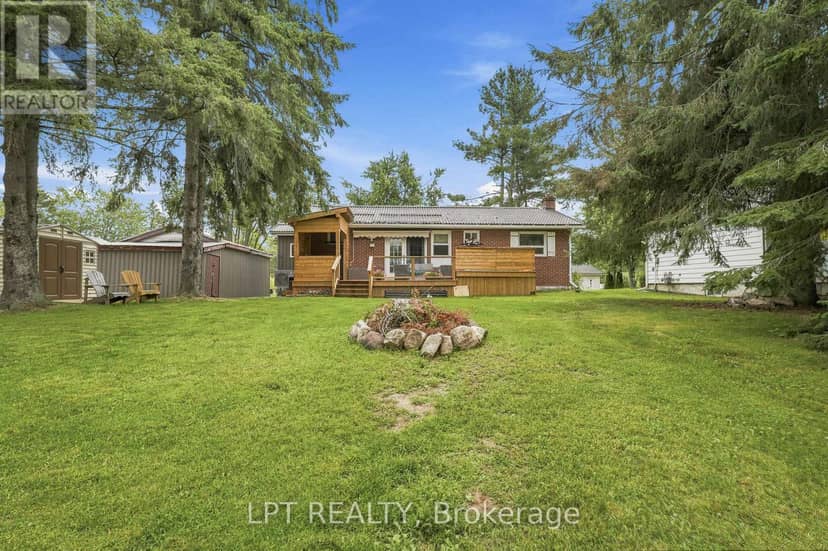 2628 Westshore Crescent — photo 37 of 40