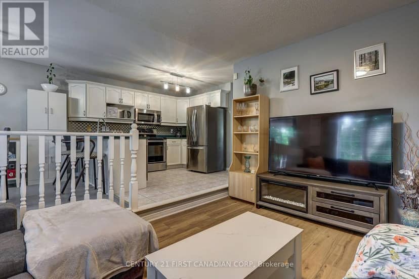 114 Meadowridge Road — photo 15 of 40