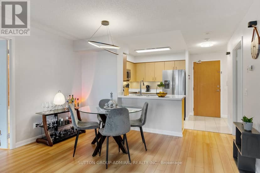 3505 - 4968 Yonge Street — photo 10 of 40